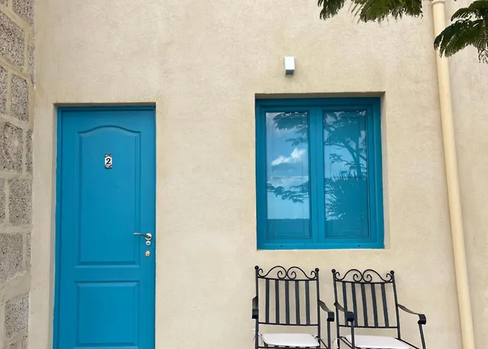 Cuevas - 3 Bed In A Serene Setting בית נופש