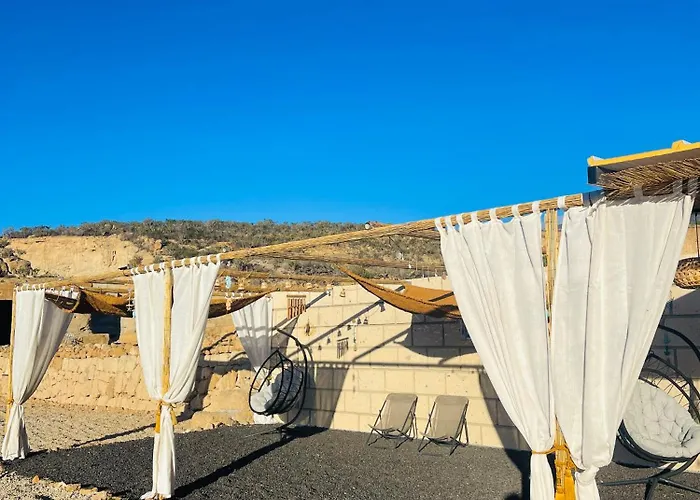 בית נופש Cuevas - 3 Bed In A Serene Setting *