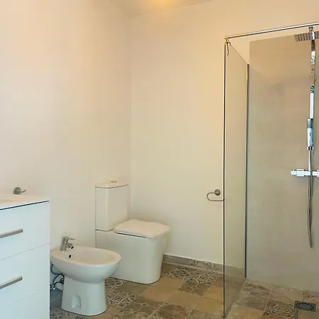 펜션 Cuevas - 3 Bed In A Serene Setting