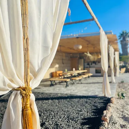 Σπίτι διακοπών Cuevas - 3 Bed In A Serene Setting *