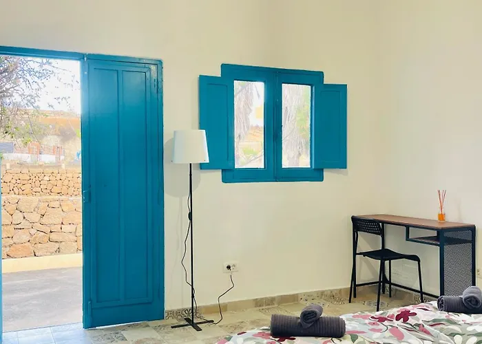 Cuevas - 3 Bed In A Serene Setting